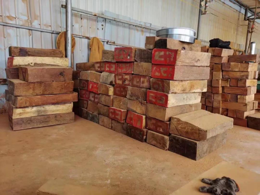 1615691390987773.jpg 1615691390987773.jpg